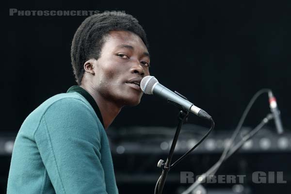 BENJAMIN CLEMENTINE - 2015-08-28 - SAINT CLOUD - Domaine National - Scene de la Cascade - 